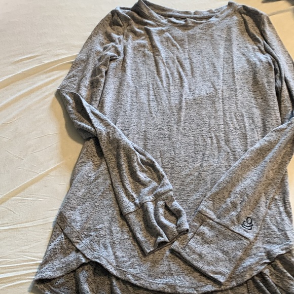 Womens cuddl duds top - Picture 4 of 4